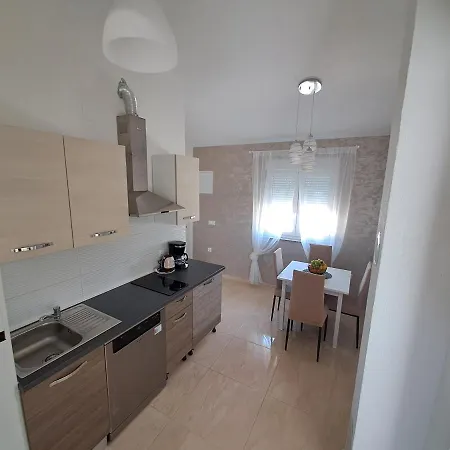 Apartman Maslina Appartamento *